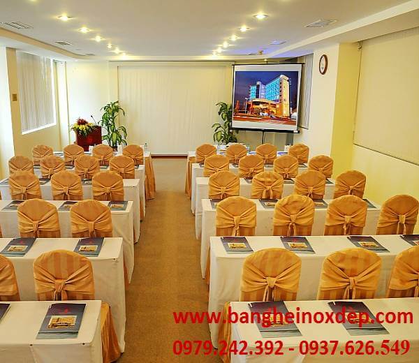 Top 28 mẫu bàn ghế nhà hàng khách sạn tiệc cưới cao cấp
